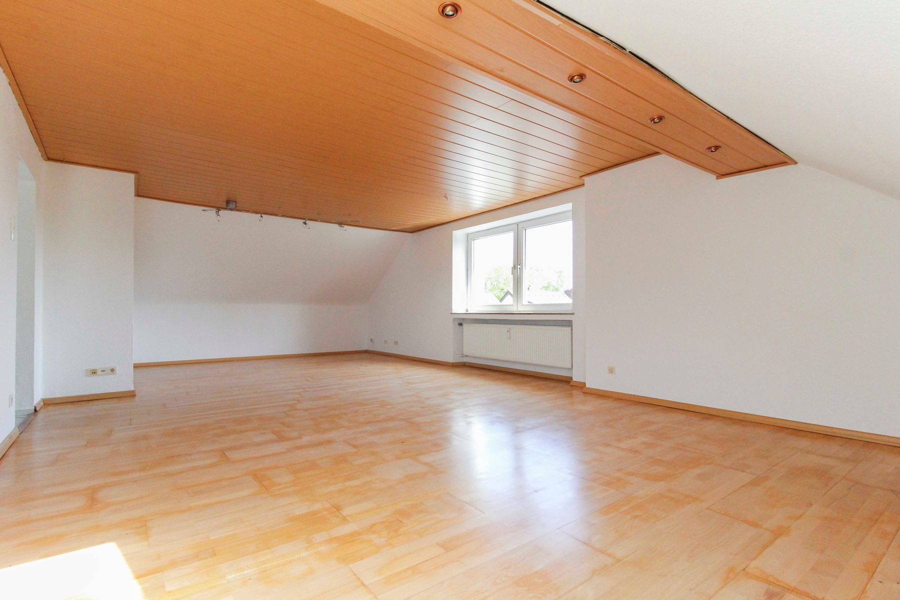 Wohnung zum Kauf 99.000 € 2 Zimmer 63,2 m²<br/>Wohnfläche 3.<br/>Geschoss Paulusviertel Recklinghausen 45659