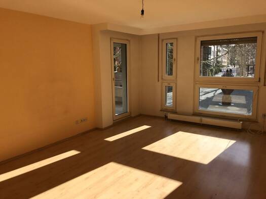 Wohnung zur Miete 1.320 € 4,5 Zimmer 110 m² 2. Geschoss frei ab 01.12.2026 Königstraße 44 Innenstadt Fürth 90762