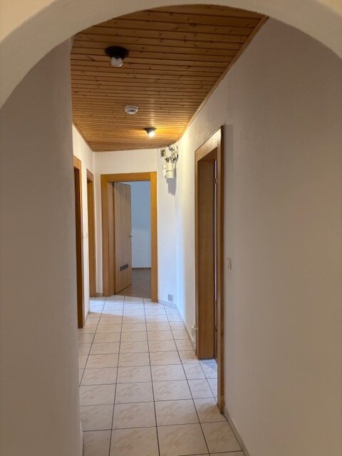 Wohnung zur Miete 995 € 3 Zimmer 72 m²<br/>Wohnfläche 1.<br/>Geschoss ab sofort<br/>Verfügbarkeit Uhlandstraße Nürnberg 90408