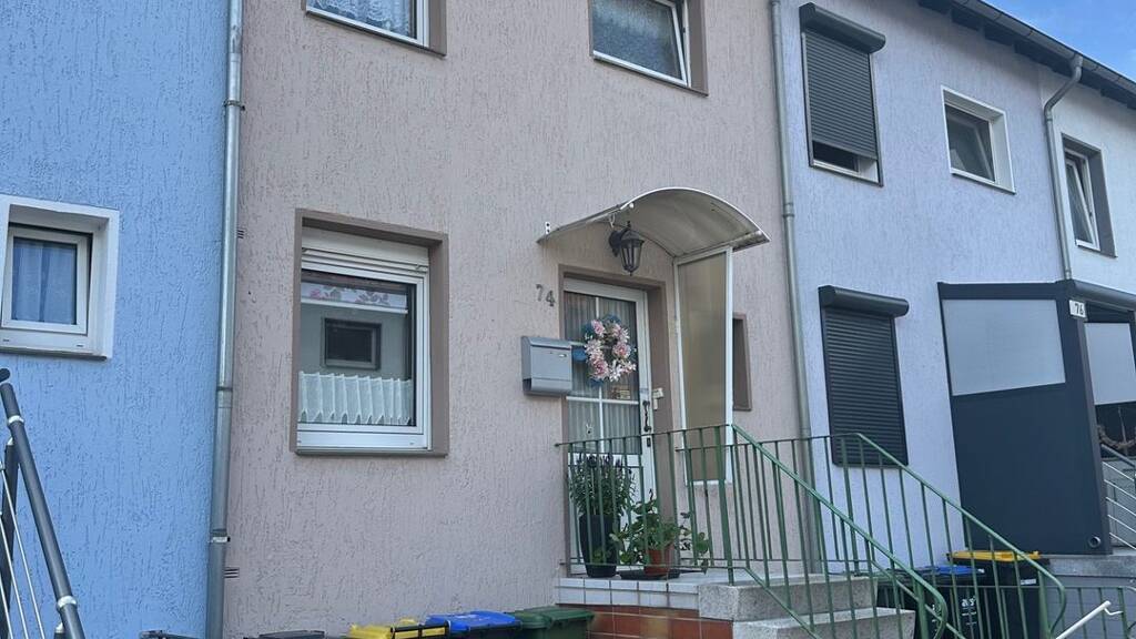 Reihenmittelhaus zum Kauf 185.000 € 5 Zimmer 105 m² 140 m² Grundstück Stadthagen 31655