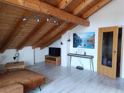 WG-Zimmer zur Miete 520 € 20 m² frei ab 01.11.2026 Hufschlag Surberg 83362