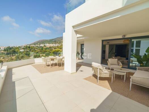 Haus zum Kauf 700.000 € 4 Zimmer 258 m² Málaga 29631