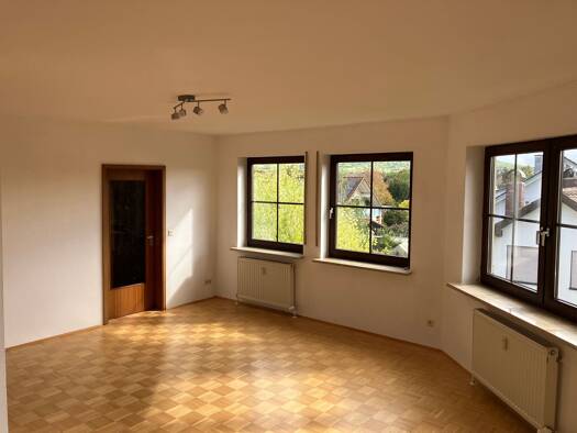 Wohnung zur Miete 550 € 1 Zimmer 59 m² Geschoss 2/3 frei ab 01.11.2026 Alberadastraße 13 Bad Staffelstein Bad Staffelstein 96231