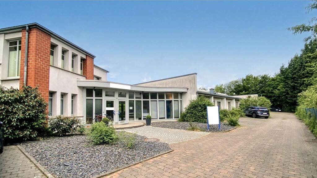 Bürofläche zum Kauf 1.095.000 € 30 Zimmer 396 m² Bürofläche Grone Göttingen 37079