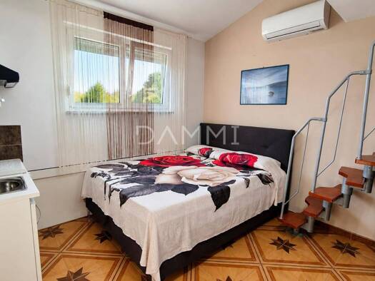 Wohnung zur Miete 400 € 1 Zimmer 18 m² Geschoss 1/1 Pula 52100
