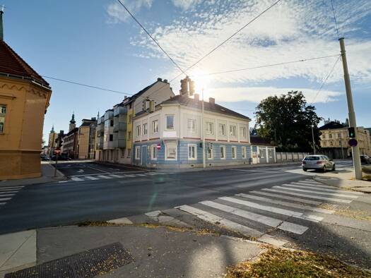 Bürofläche zur Miete 9,50 € 8 Zimmer 300 m² Bürofläche St. Pölten St. Pölten 3100