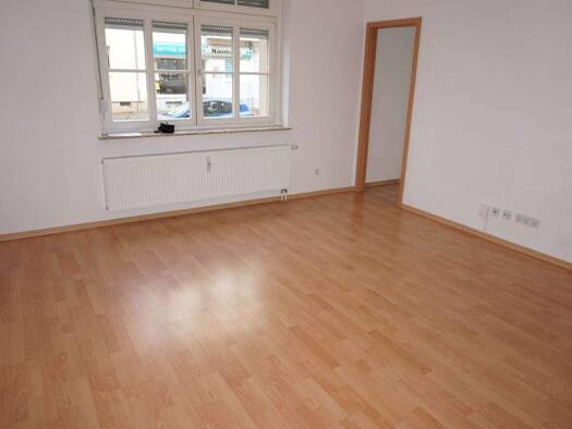 Wohnung zur Miete 181 € 1 Zimmer 33,6 m² frei ab sofort Vettersstraße 60 Bernsdorf Chemnitz 09126