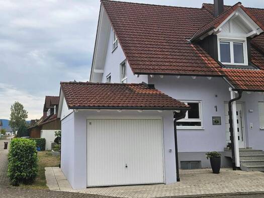 Reihenhaus zur Miete 1.450 € 5 Zimmer 126 m² 320 m² Grundstück frei ab 01.12.2026 Bischweier 76476