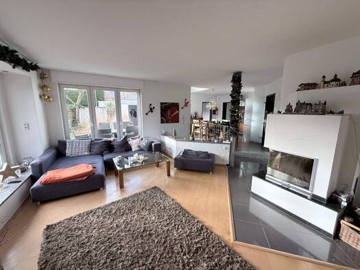 Wohnung zum Kauf 725.000 € 5 Zimmer 182 m² EG Zentrum Ratingen 40882