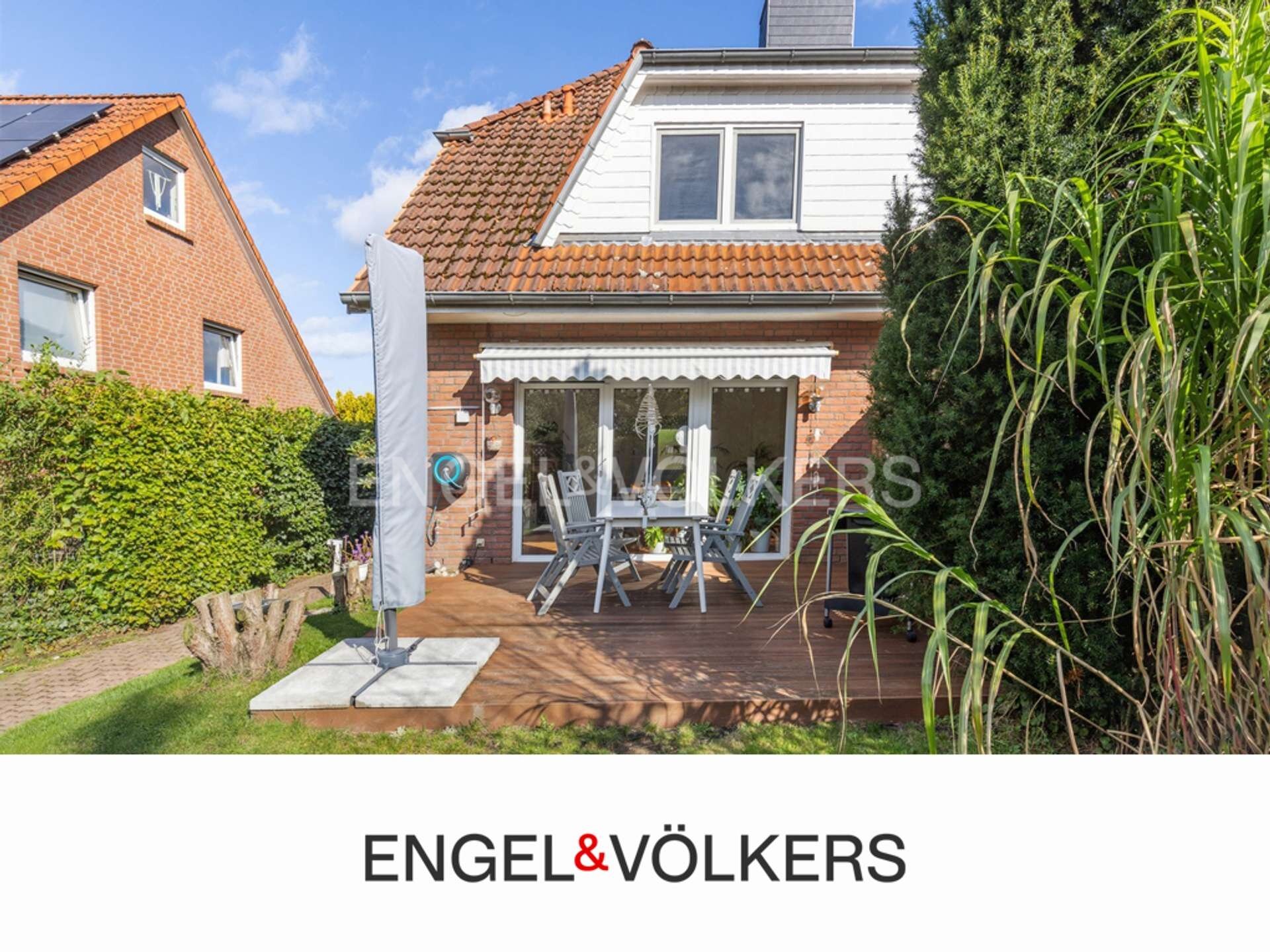 Doppelhaushälfte zum Kauf 430.000 € 4 Zimmer 85,9 m²<br/>Wohnfläche 306 m²<br/>Grundstück Harksheide Norderstedt 22844