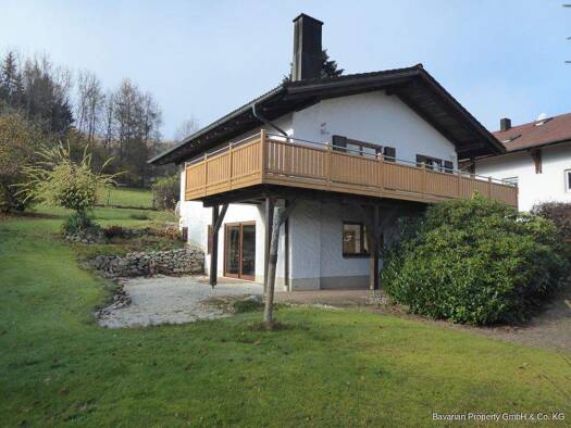 Einfamilienhaus zum Kauf 329.000 € 5 Zimmer 121,5 m² 1.242 m² Grundstück Lohberghütte Lohberg / Lohberghütte 93470