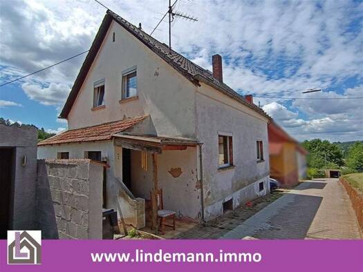 Haus zum Kauf 45.000 € 5 Zimmer 102 m² 538 m² Grundstück Aschbach Lebach 66822