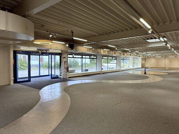 Verkaufsfläche zur Miete 6.000 € 1.106 m² Verkaufsfläche Ruhrorter Straße 84B Kaßlerfeld Duisburg 47059