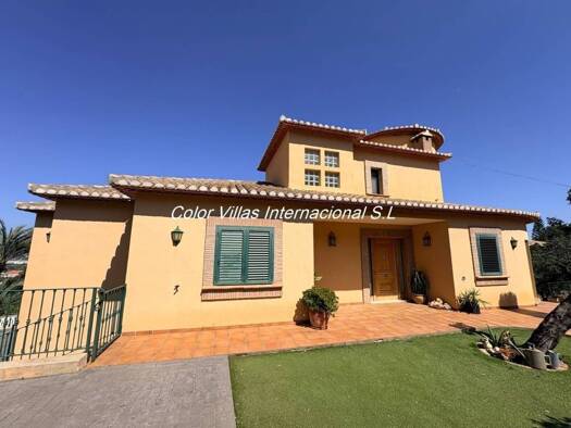 Villa zur Miete 3.700 € 7 Zimmer 4.002 m² 4.000 m² Grundstück Pedreguer 03750