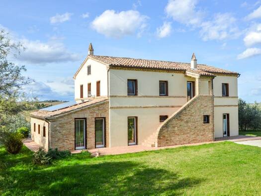 Bauernhaus zum Kauf 570.000 € 8 Zimmer 350 m² 4.000 m² Grundstück frei ab sofort Jesi