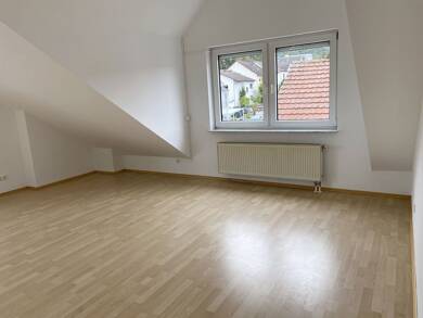 Wohnung zur Miete 1.380 € 3 Zimmer 109,8 m² Dachgeschoss, 2. Geschoss Hofheim Hofheim 65719