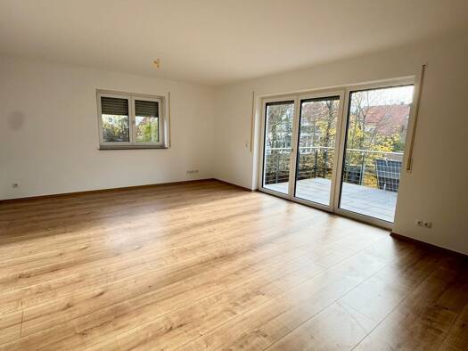 Wohnung zur Miete 1.150 € 3 Zimmer 101 m² Geschoss 2/3 frei ab sofort Schlesienstraße 36 Neustadt Neustadt an der Aisch 91413