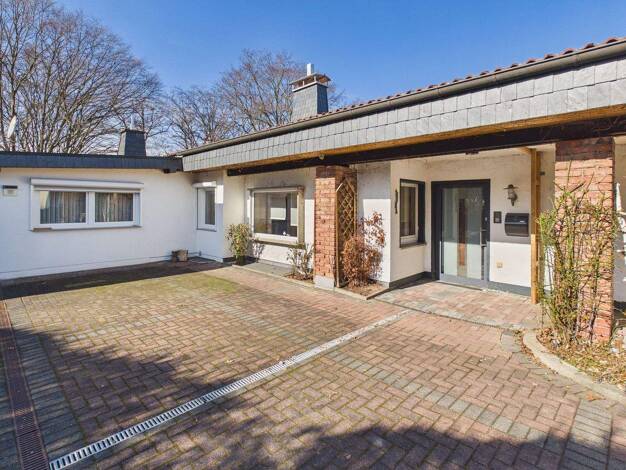 Einfamilienhaus zum Kauf 269.000 € 7 Zimmer 143,2 m² 3.061 m² Grundstück Philippsthal Philippsthal (Werra) 36269