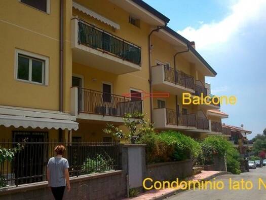 Wohnung zum Kauf 270.000 € 4 Zimmer 85 m² Giardini-Naxos 98035