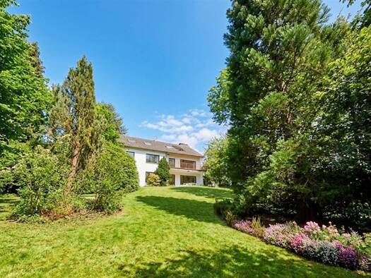 Einfamilienhaus zum Kauf 850.000 € 6 Zimmer 275 m² 1.400 m² Grundstück Spillheide 68 Heidhausen Essen 45239