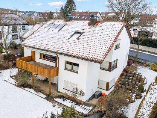 Einfamilienhaus zum Kauf 510.000 € 9 Zimmer 192,8 m² 908 m² Grundstück frei ab sofort Rehbühl Weiden 92637