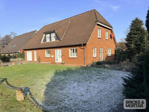 Einfamilienhaus zum Kauf 449.000 € 8 Zimmer 200 m² 789 m² Grundstück Langenhorn 25842