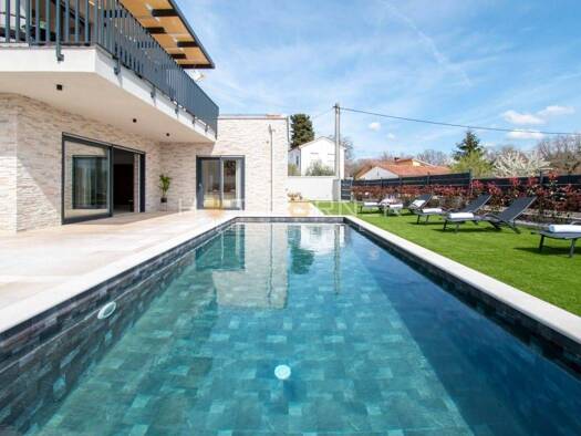 Haus zum Kauf 850.000 € 5 Zimmer 198 m² Porec Luka