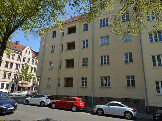Wohnung zur Miete 528 € 2 Zimmer 46 m² 2. Geschoss frei ab sofort Eisenbahnstraße 164 Volkmarsdorf Leipzig 04315