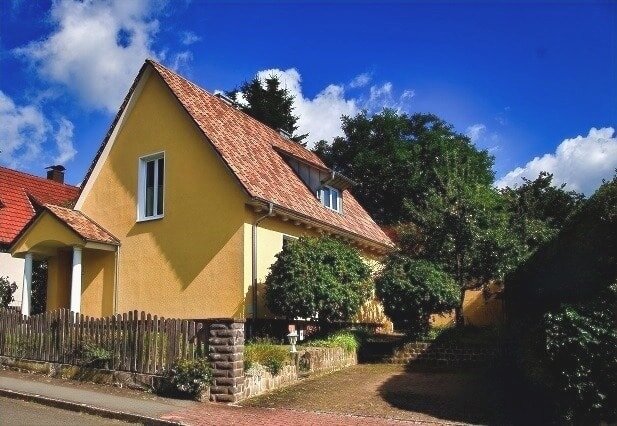 Einfamilienhaus zum Kauf 299.000 € 5 Zimmer 114 m²<br/>Wohnfläche 594 m²<br/>Grundstück ab sofort<br/>Verfügbarkeit Hoof Schauenburg 34270