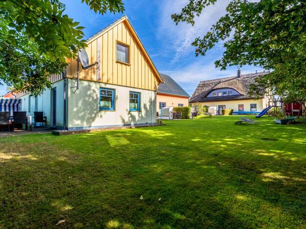 Haus zum Kauf 1.890.000 € 19 Zimmer 445 m² 1.561 m² Grundstück Lobbe Mönchgut 18586