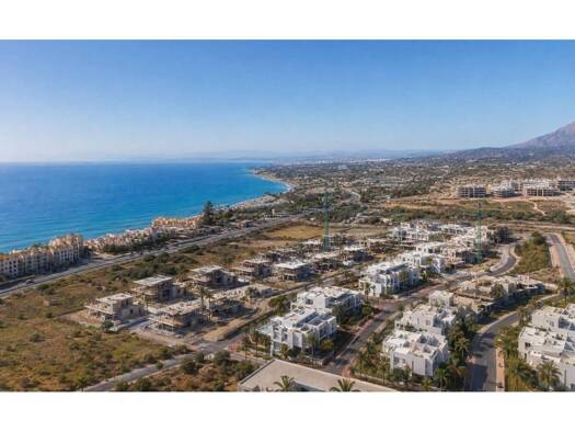 Acker-/Waldstück zum Kauf 560.000 € Estepona 29680