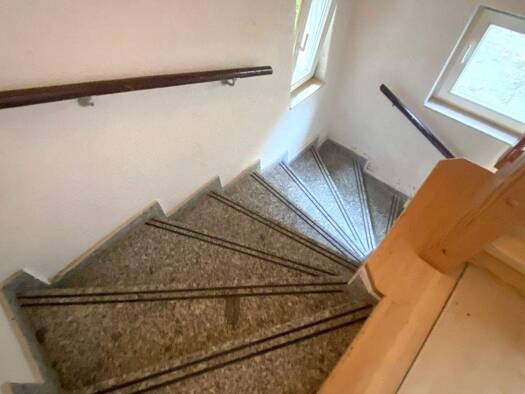 Mehrfamilienhaus zum Kauf 230.000 € 9 Zimmer 221 m² 128 m² Grundstück Altenburg 04600