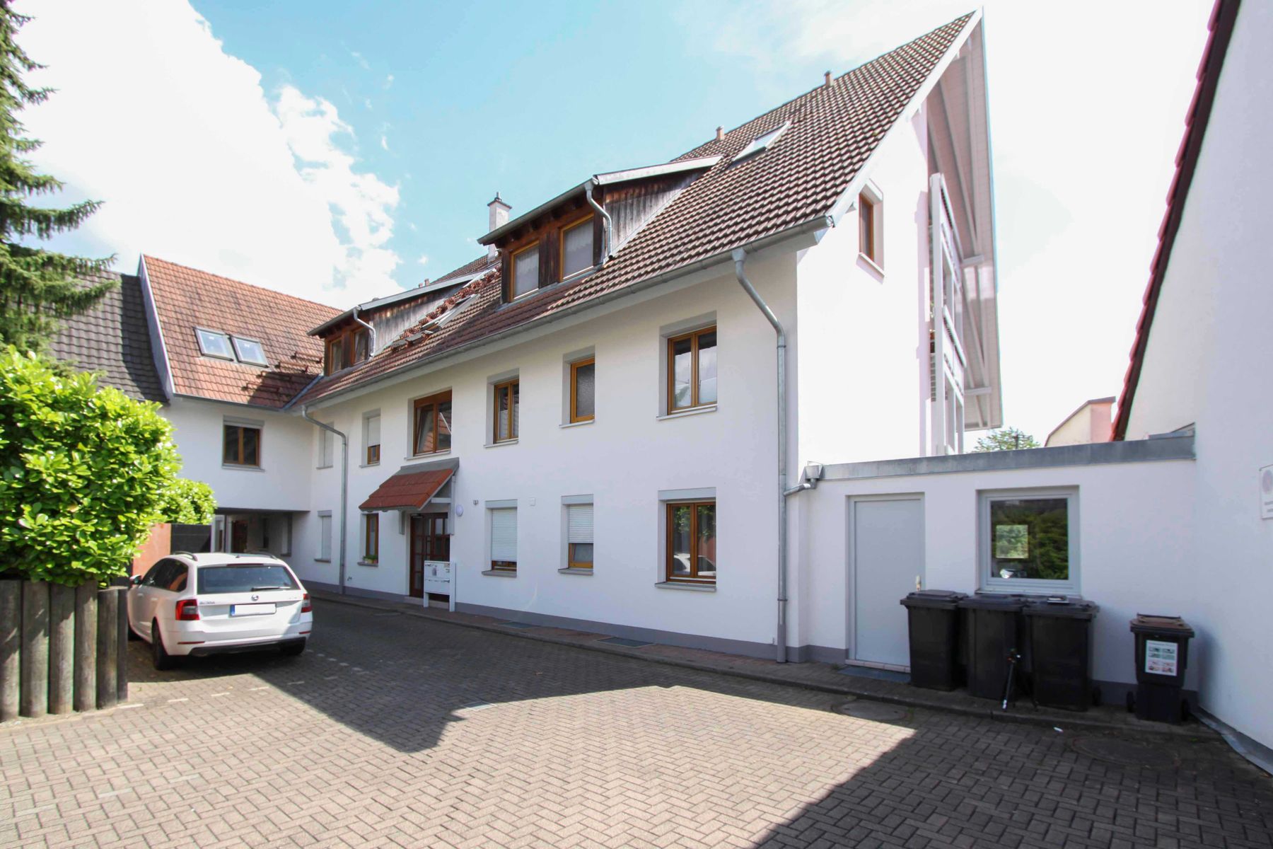 Maisonette zum Kauf 375.000 € 4 Zimmer 117,2 m²<br/>Wohnfläche 2.<br/>Geschoss Rümmingen 79595