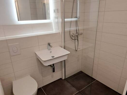 Studio zur Miete 690 € 1 Zimmer 30,6 m² Geschoss 1/8 frei ab sofort Meller Bogen 14 Reinickendorf Berlin 13403