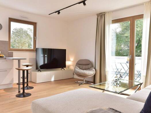 Wohnung zur Miete auf Zeit 2.425 € 2 Zimmer 67 m² frei ab sofort Mülheim Köln 51065