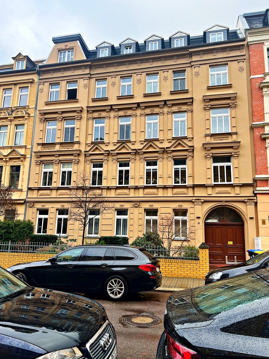 Wohnung zum Kauf 295.000 € 4 Zimmer 89 m²<br/>Wohnfläche 3.<br/>Geschoss Paulusviertel Halle 06114