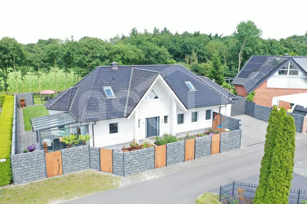 Bungalow zum Kauf provisionsfrei 545.000 € 6 Zimmer 223,6 m²<br/>Wohnfläche 814 m²<br/>Grundstück Walchum Walchum 26907