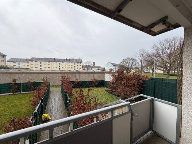 Wohnung zur Miete 587 € 2,5 Zimmer 55,8 m² frei ab 07.03.2026 Bismarckstraße 49 Wiesdorf Leverkusen 51373