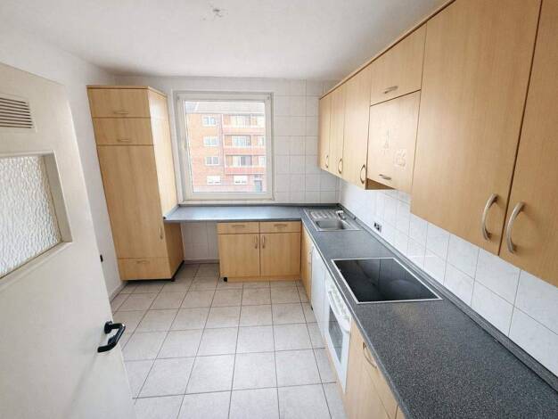 Wohnung zur Miete 885 € 3,5 Zimmer 92 m² frei ab sofort Altstadt Gelsenkirchen 45879