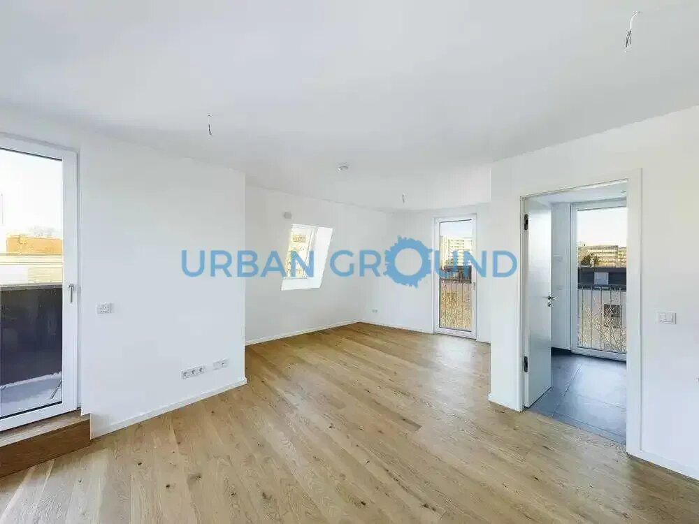 Apartment zur Miete 927 € 1 Zimmer 33,4 m²<br/>Wohnfläche 4.<br/>Geschoss 01.03.2025<br/>Verfügbarkeit Einbecker Straße Rummelsburg Berlin 10315