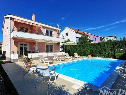 Haus zum Kauf 690.000 € 10 Zimmer 375 m² Zadar