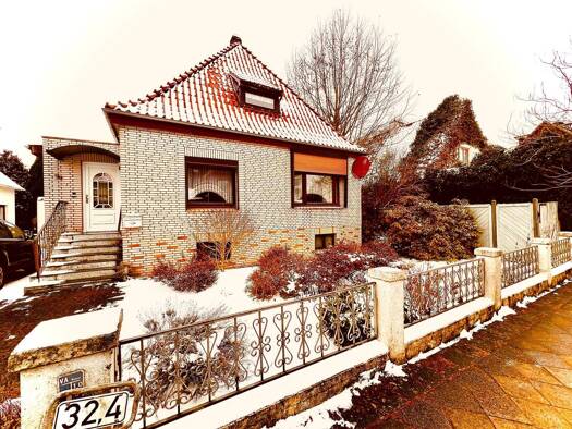 Einfamilienhaus zum Kauf 297.000 € 4 Zimmer 80 m² 730 m² Grundstück frei ab 01.03.2026 Uetersen 25436