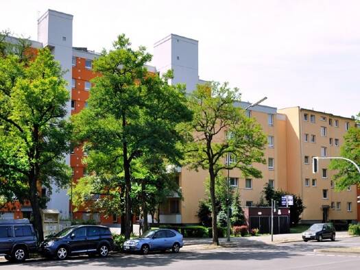 Außenstellplatz zur Miete provisionsfrei nur mit Wohnberechtigungsschein 100 € Straße 33 56 Blankenburg Pankow 13347