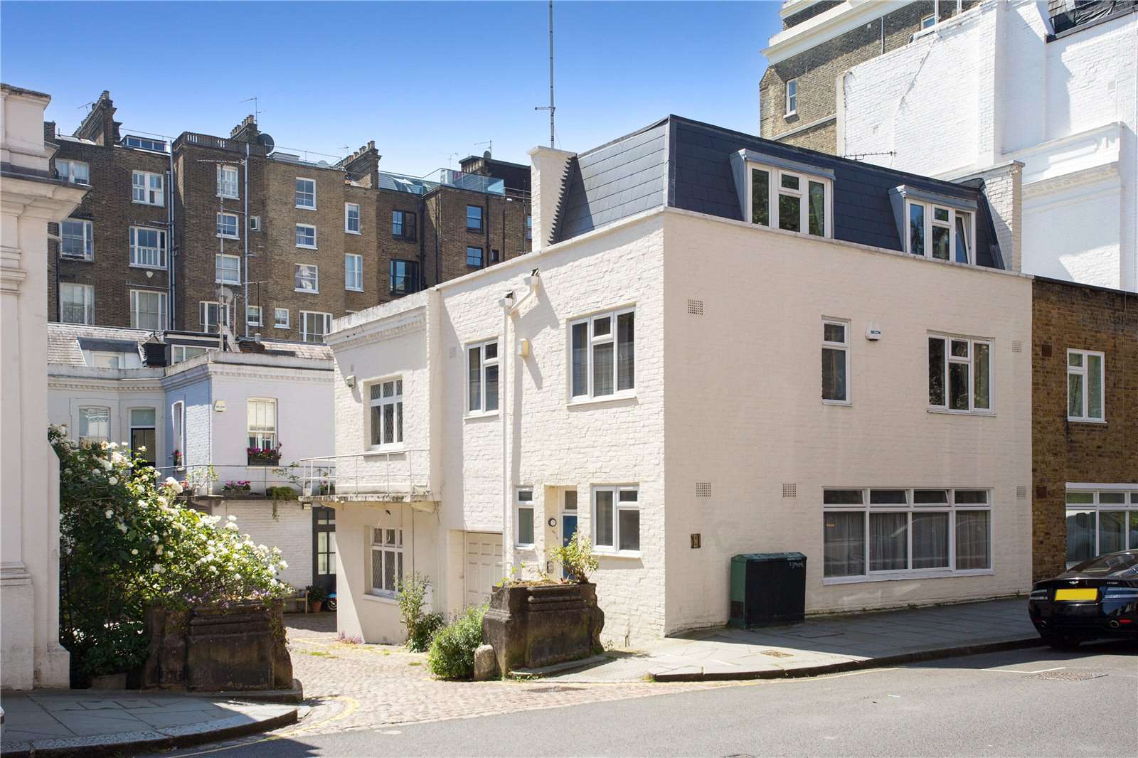 Haus zum Kauf provisionsfrei 2.111.818 € 5 Zimmer 115,1 m²<br/>Wohnfläche COURTFIELD MEWS 1 London SW5 0NH