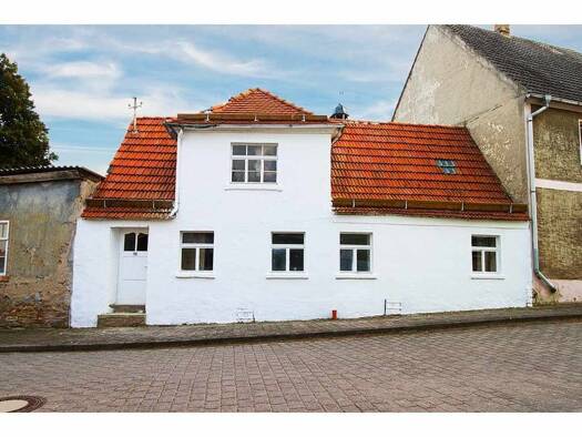 Einfamilienhaus zum Kauf provisionsfrei 44.000 € 4 Zimmer 120 m² 400 m² Grundstück frei ab sofort Im Dorfe 180 Wolferstedt Allstedt 06542