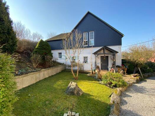 Einfamilienhaus zum Kauf 300.000 € 3 Zimmer 169 m² 1.800 m² Grundstück Grünhainichen 09579