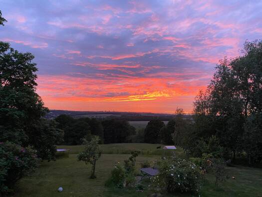 Immobilie zum Kauf provisionsfrei 720.000 € 8 Zimmer 230 m² 19.950 m² Grundstück frei ab sofort Neviges Velbert 42553