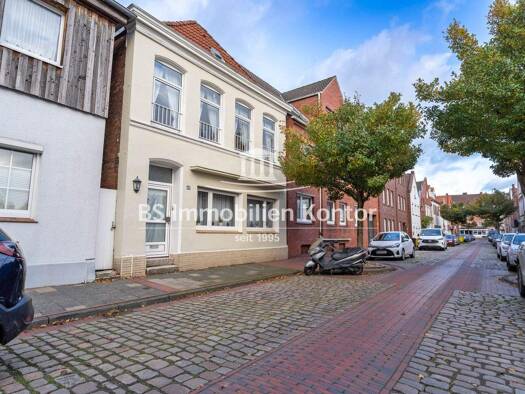 Einfamilienhaus zum Kauf 179.900 € 5 Zimmer 180 m² 223 m² Grundstück Stadtzentrum Emden 26725