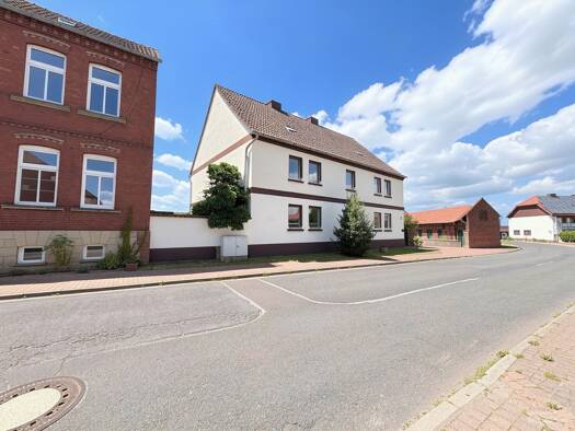 Einfamilienhaus zum Kauf 149.000 € 7 Zimmer 200 m² 1.645 m² Grundstück Kathendorf Oebisfelde-Weferlingen 39359