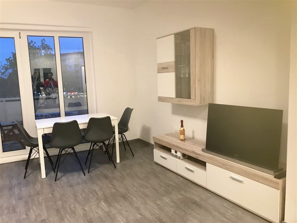 Wohnung zum Kauf 249.990 € 1 Zimmer 33 m²<br/>Wohnfläche 3.<br/>Geschoss ab sofort<br/>Verfügbarkeit Halensee Berlin 10711